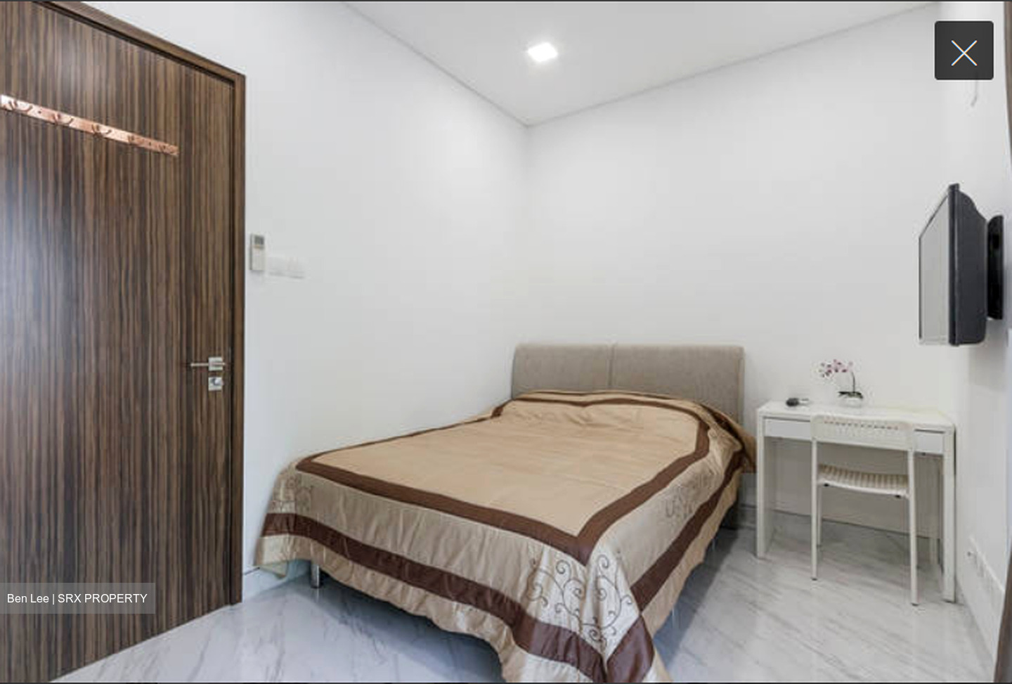 Silver Hill (D19), Terrace #582534751